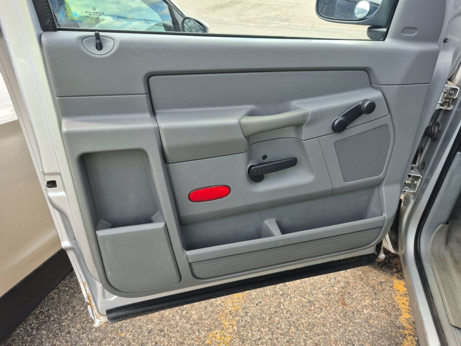 Used 2008 Dodge Ram 1500 Truck ST w/ Popular Equipment Group RWD image 9