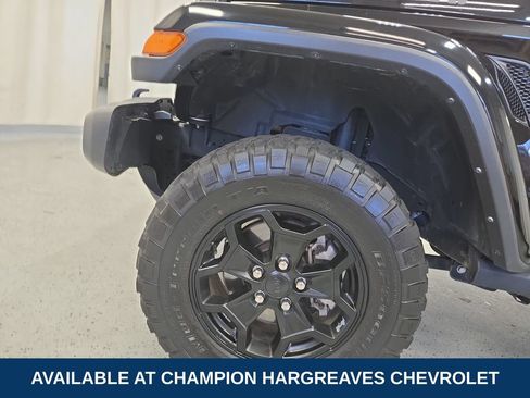 Used 2022 Jeep Gladiator Sport AWD/4WD image 41