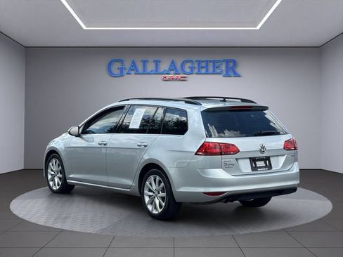 Used 2016 Volkswagen Golf SE w/ Lighting Package FWD image 7