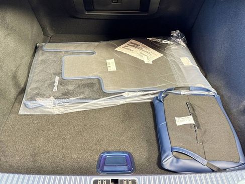 New 2026 Mercedes-Benz S 580 4MATIC Sedan image 23