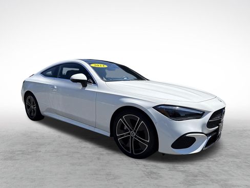 Used 2024 Mercedes-Benz CLE 300 4MATIC Coupe image 9