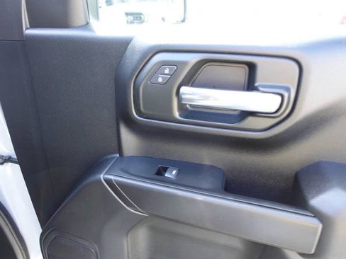 Used 2024 Chevrolet Silverado 1500 Custom AWD/4WD image 33