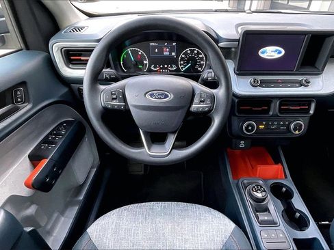 Used 2024 Ford Maverick XLT image 5