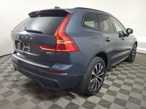Used 2024 Volvo XC60 B5 Plus w/ Protection Package Premier AWD/4WD image 8