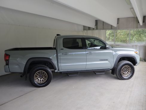 Used 2023 Toyota Tacoma 4x4 Double Cab w/ Trail Edition image 4