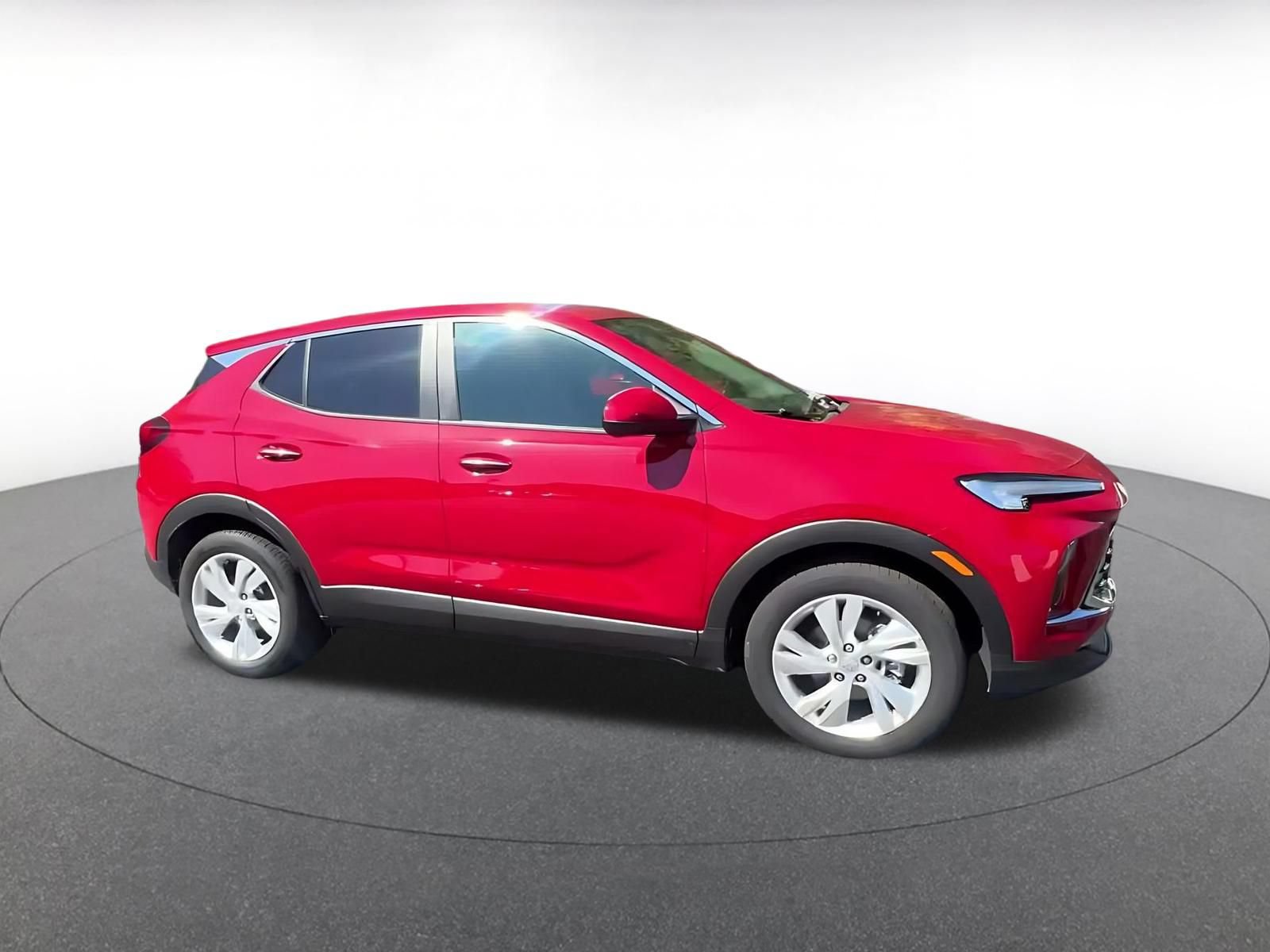 Used 2026 Buick Encore GX Preferred FWD image 2