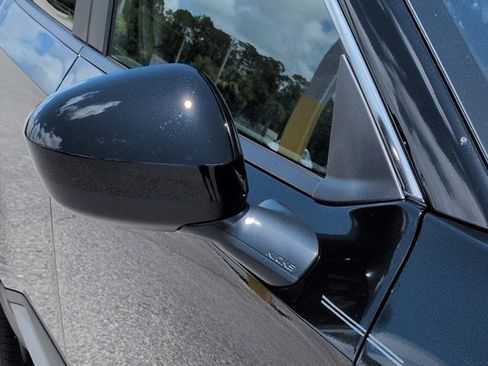 Certified 2026 Nissan Kicks SV FWD image 12