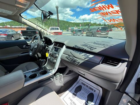 Used 2014 Ford Edge SEL AWD/4WD image 22