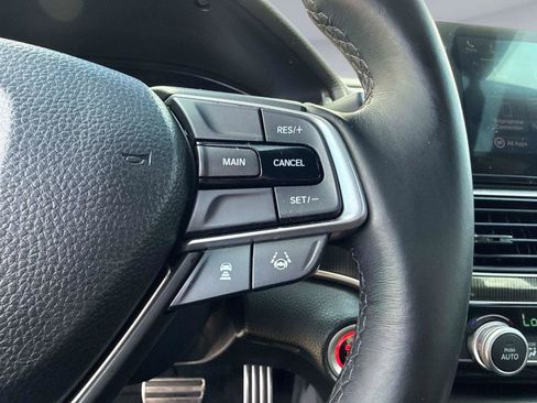 Certified 2018 Honda Accord Sport image 26