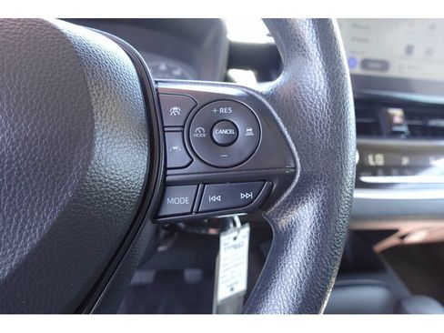 Certified 2025 Toyota Corolla LE FWD image 16