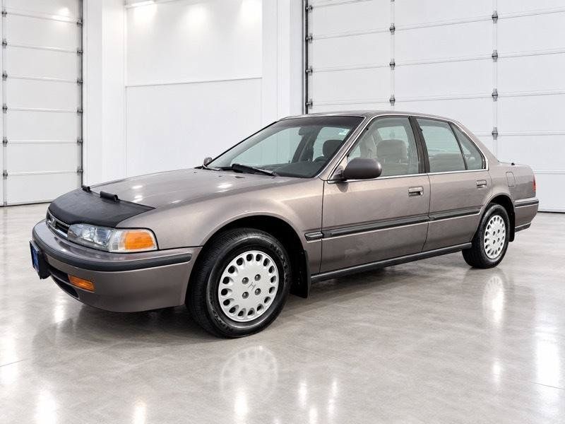 Used 1992 Honda Accord LX image 11