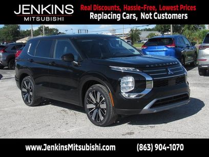 New 2025 Mitsubishi Outlander SE
