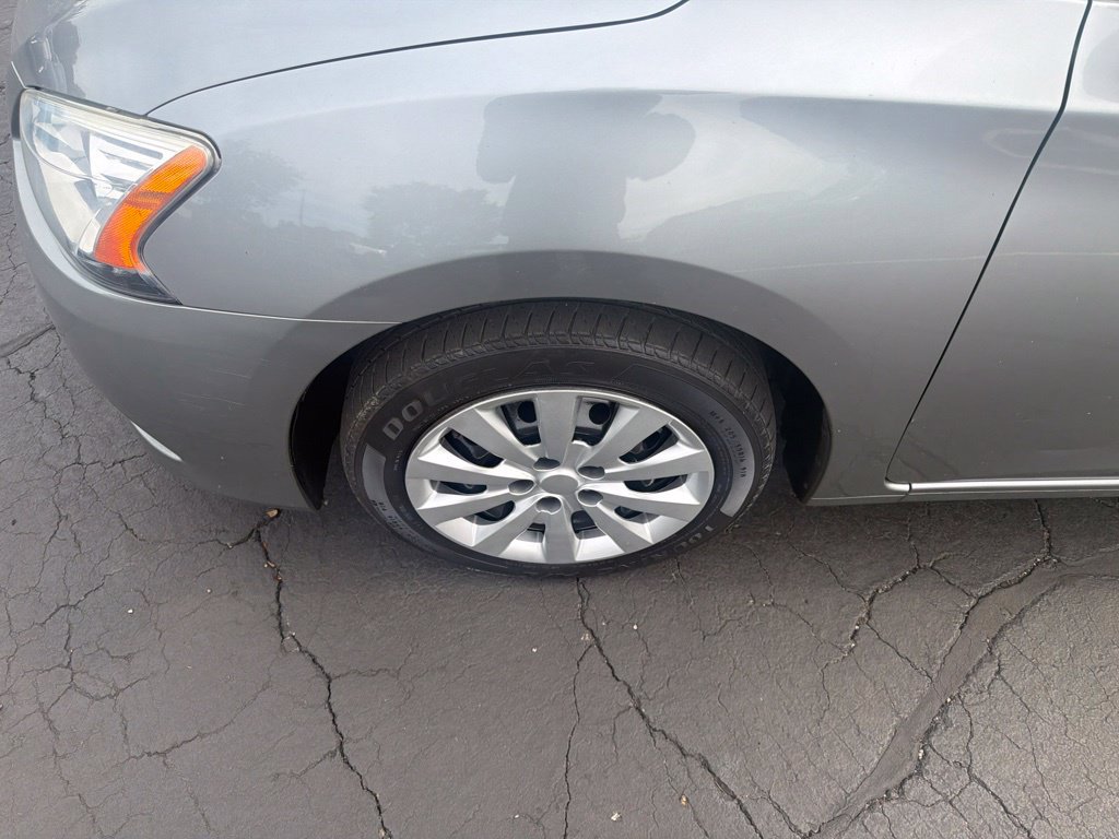 Used 2014 Nissan Sentra SV FWD image 9