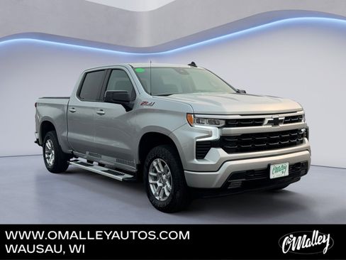Used 2022 Chevrolet Silverado 1500 RST AWD/4WD image 7