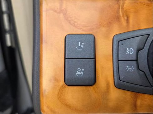 Used 2013 Lincoln MKX FWD image 37