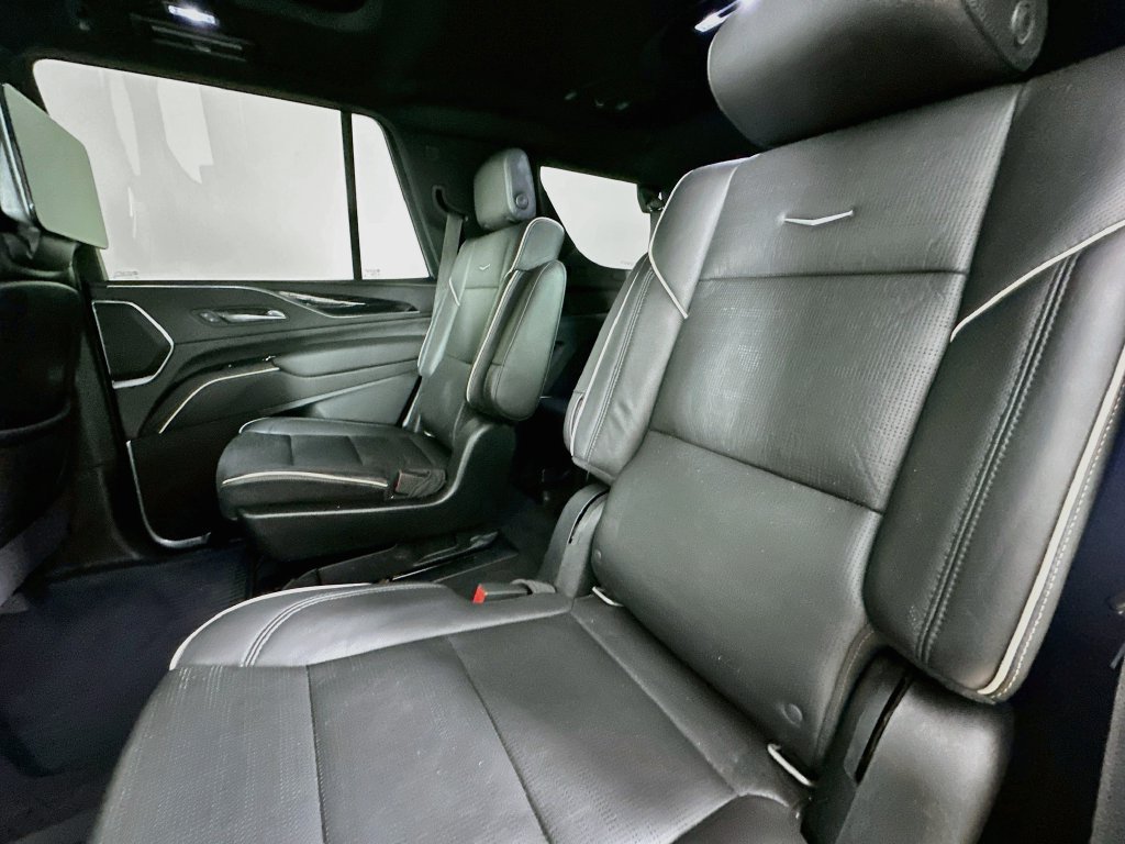 Used 2021 Cadillac Escalade Sport w/ Driver Assist Tech Package AWD/4WD image 32