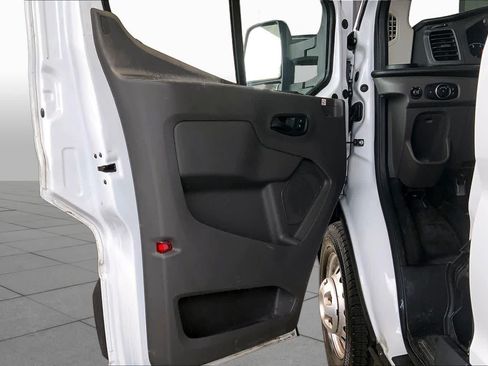 Used 2020 Ford Transit 350 Low Roof RWD image 18