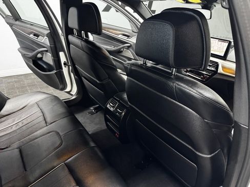 Used 2023 BMW M550i xDrive M550i xDrive w/ Executive Package image 48