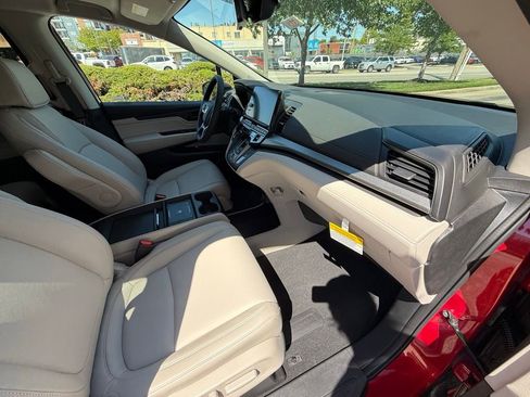 New 2026 Honda Odyssey EX-L image 41