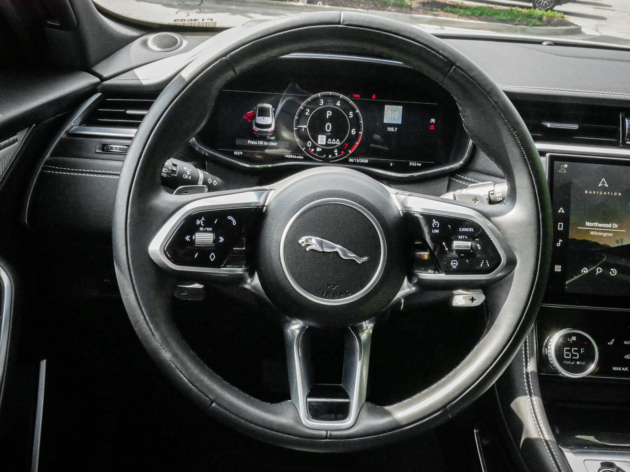 Used 2024 Jaguar F-PACE R-Dynamic S AWD/4WD image 18