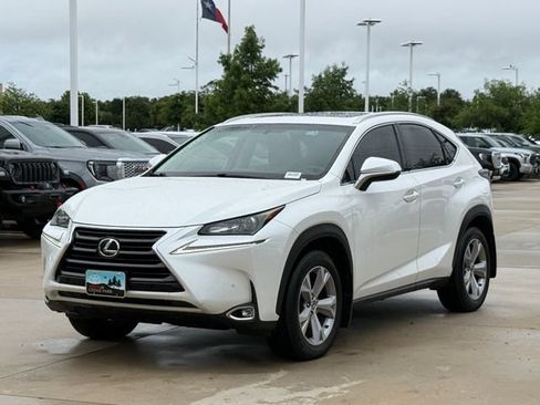 Used 2017 Lexus NX 200t AWD w/ Premium Package image 7