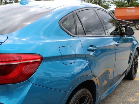 Used 2018 BMW X6 M image 53