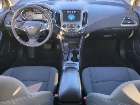 Used 2017 Chevrolet Cruze LT w/ Sun And Sound Package FWD image 14