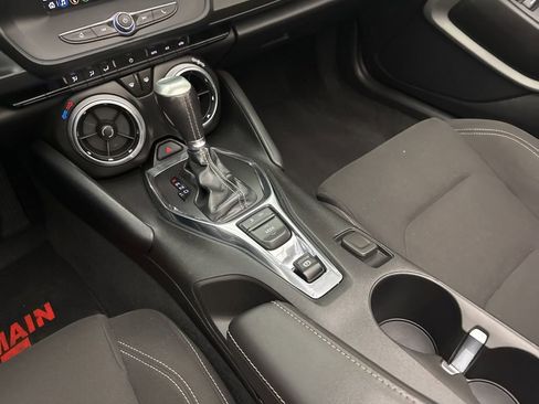 Used 2022 Chevrolet Camaro LT image 15