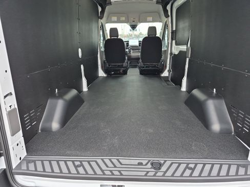 New 2026 Ford Transit 250 148 Medium Roof w/ Load Area Protection Package image 9