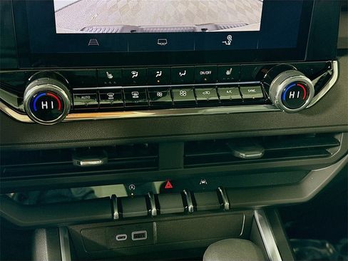 New 2026 Chevrolet Colorado Trail Boss image 11