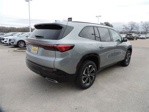 New 2026 Buick Enclave Sport Touring image 5