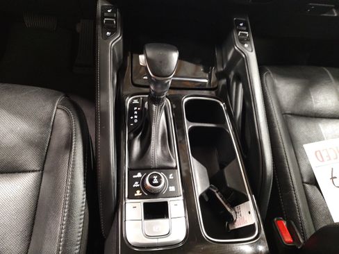 Used 2020 Kia Telluride EX w/ EX Premium Package AWD/4WD image 9