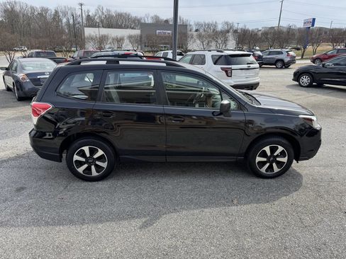 Used 2018 Subaru Forester 2.5i w/ Alloy Wheel Package image 5