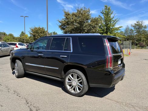 Used 2015 Cadillac Escalade Premium AWD/4WD image 4
