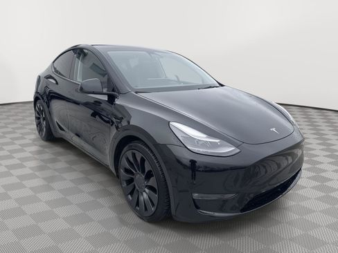 Used 2022 Tesla Model Y Performance image 1