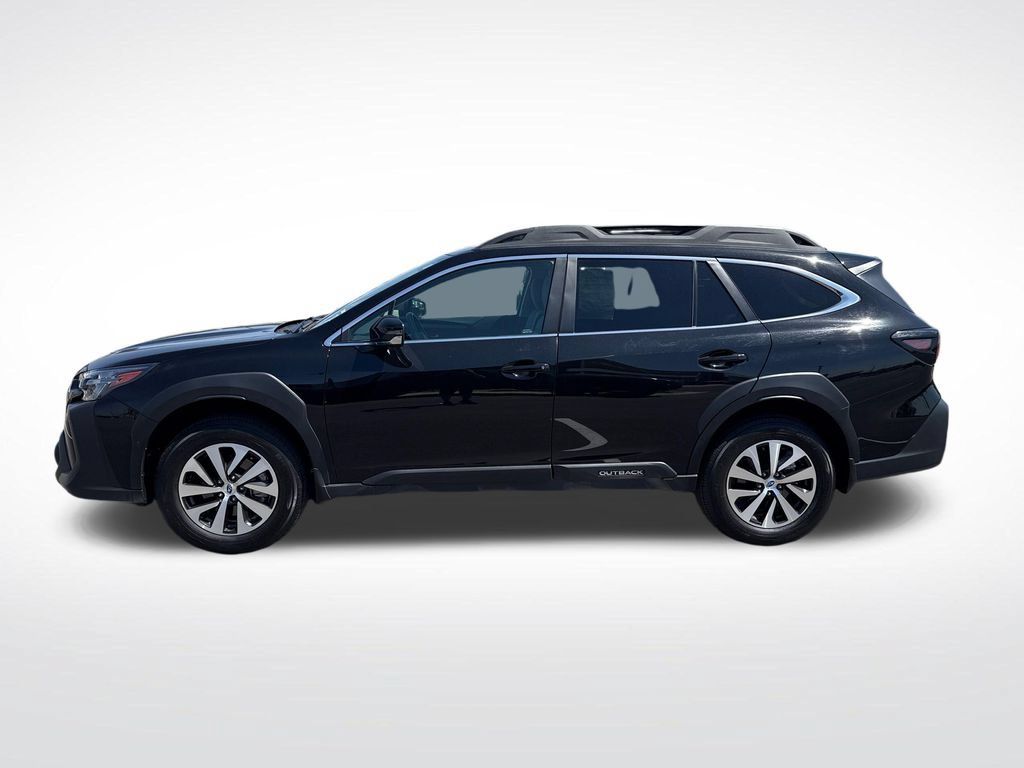 Used 2025 Subaru Outback Premium w/ Popular Package #1A AWD/4WD image 2