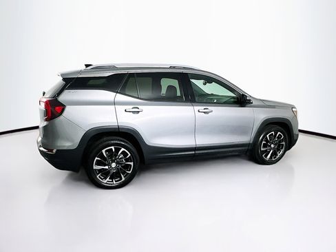 Used 2023 GMC Terrain SLT w/ Tech Package image 10