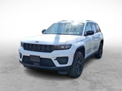 Certified 2024 Jeep Grand Cherokee Altitude
