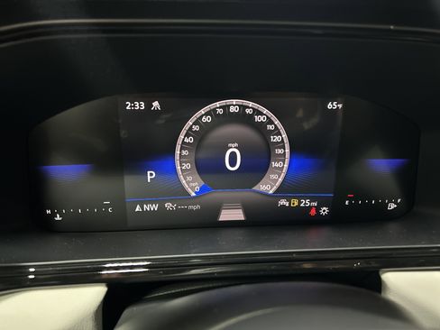 New 2025 Volkswagen Taos S image 15