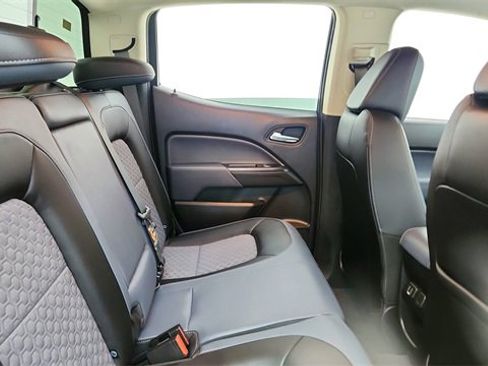 Used 2021 Chevrolet Colorado Z71 image 25