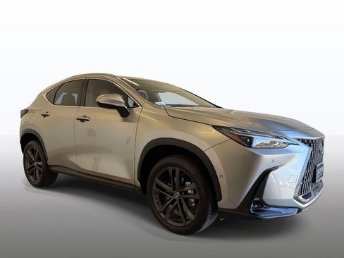 Used 2023 Lexus NX 450h+ AWD w/ Vision Package image 9