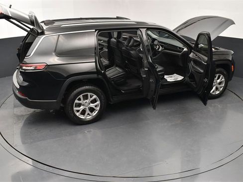 Used 2021 Jeep Grand Cherokee L Limited image 30