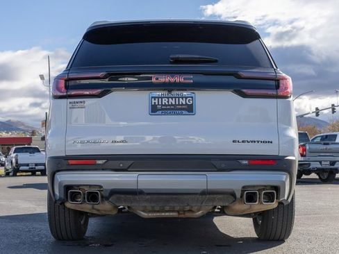 Used 2025 GMC Acadia Elevation image 31