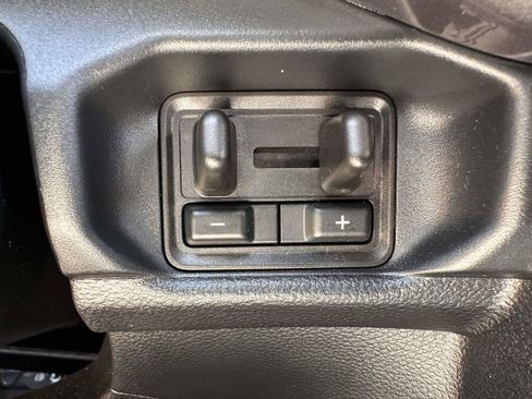 Used 2025 Ford Ranger Lariat w/ Advanced Towing Package AWD/4WD image 23