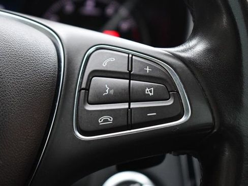 Used 2018 Mercedes-Benz GLC 300 GLC 300 4MATIC SUV w/ Multimedia Package image 27