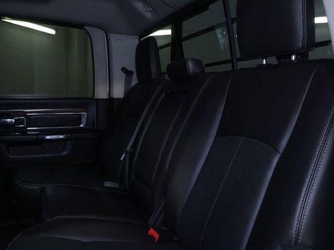 Used 2018 RAM 2500 Laramie image 13