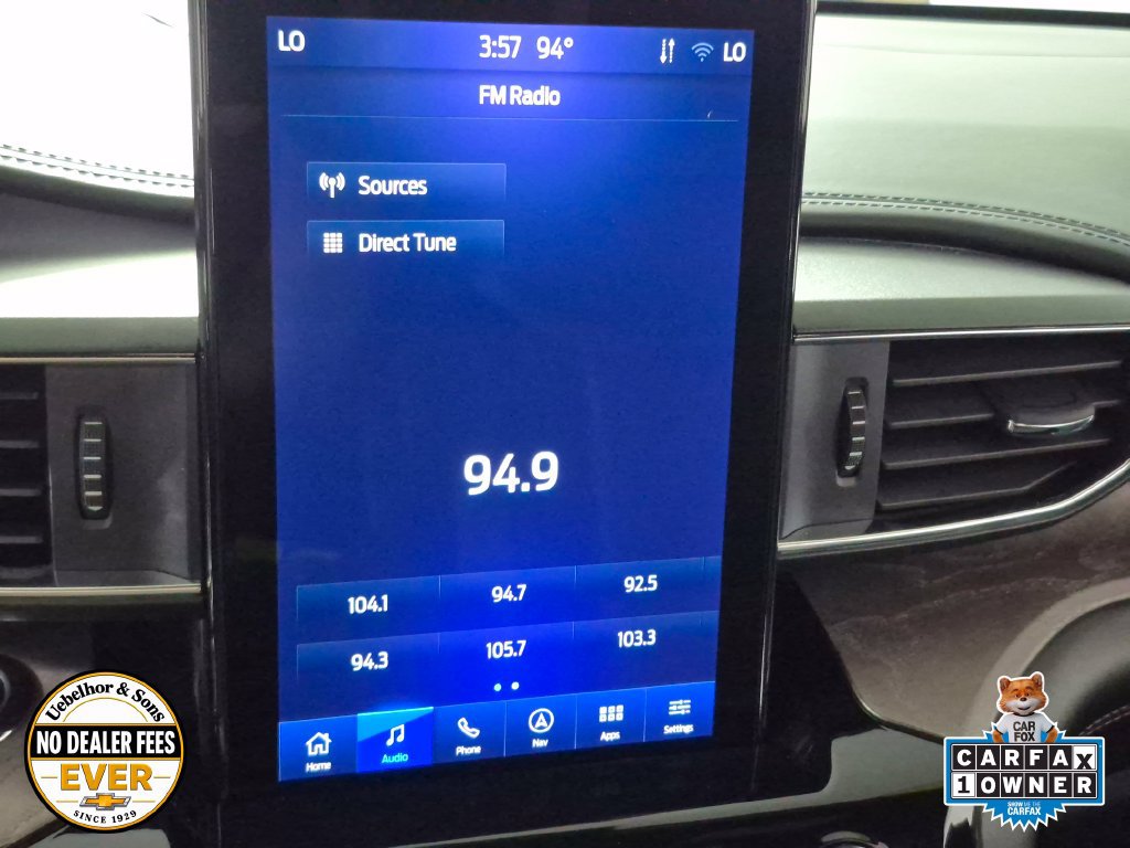 Used 2023 Ford Explorer Platinum w/ Technology Package AWD/4WD image 21