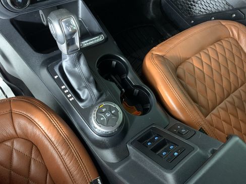 Used 2022 Ford Bronco 4-Door AWD/4WD image 24