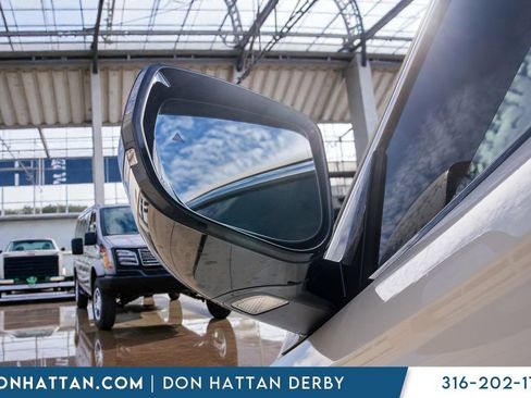 Used 2023 Jeep Grand Cherokee L Overland image 40