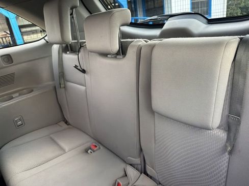 Used 2019 Toyota Highlander LE image 37